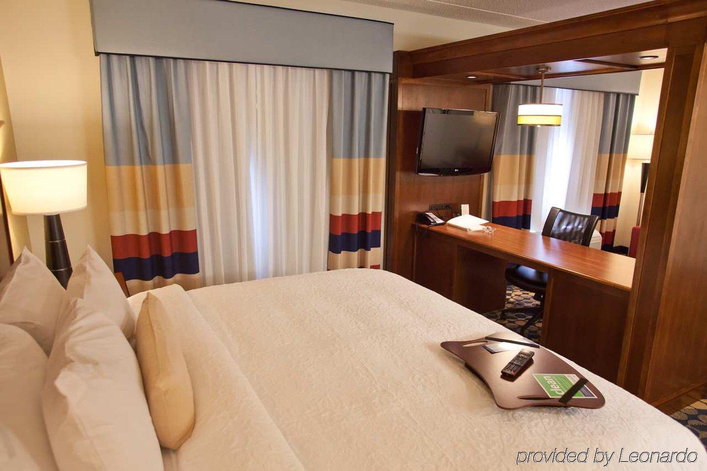 Hampton Inn & Suites Durham North I-85 Quarto foto